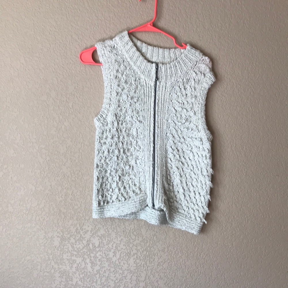 Small knitted vest